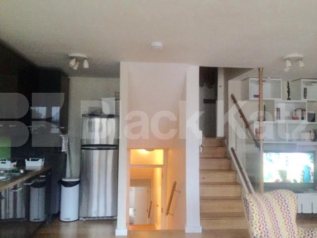 			LET, 2 Bedroom, 1 bath, 1 reception Apartment			 Semley Place, Victoria/Sloane Square